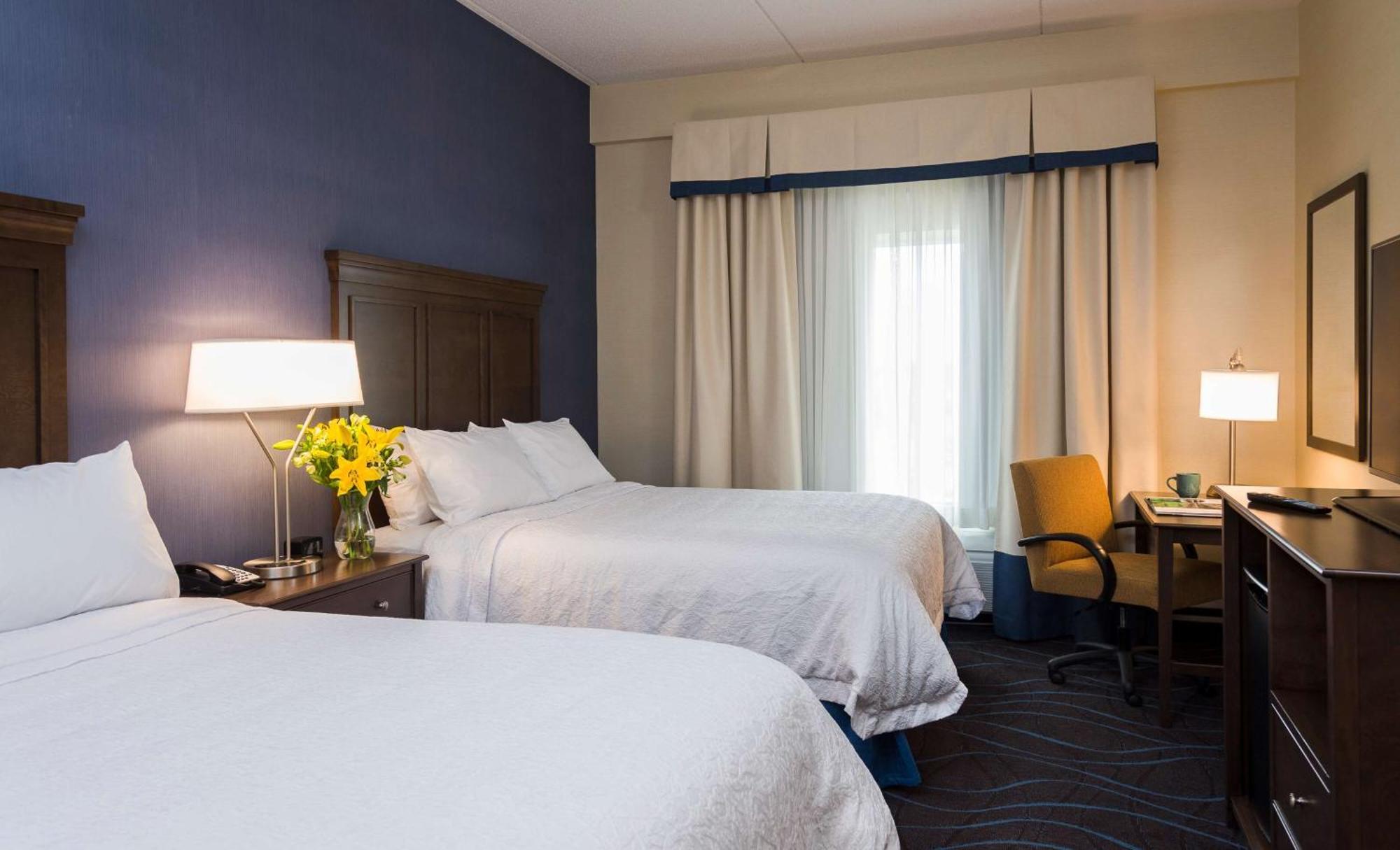 Hampton Inn By Hilton Ottawa Airport Eksteriør bilde